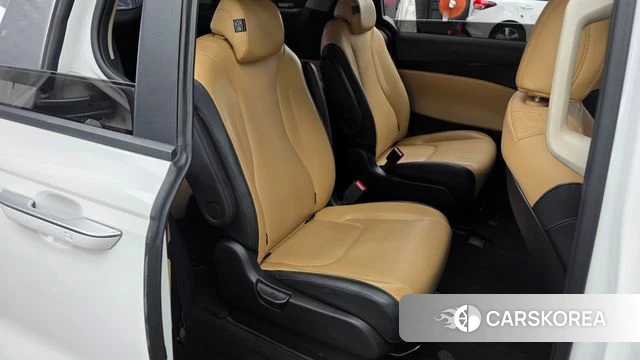 Kia Carnival 4th generation 2022 Белый из Кореи, фото 3