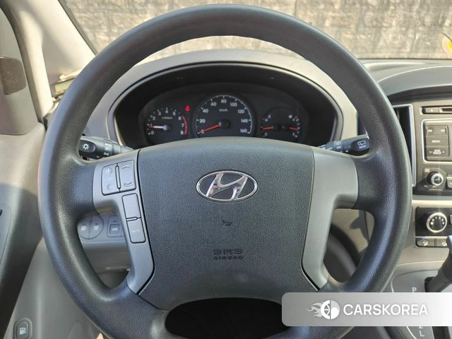 Hyundai The New Grand Starex 2018 Желтый из Кореи, фото 3