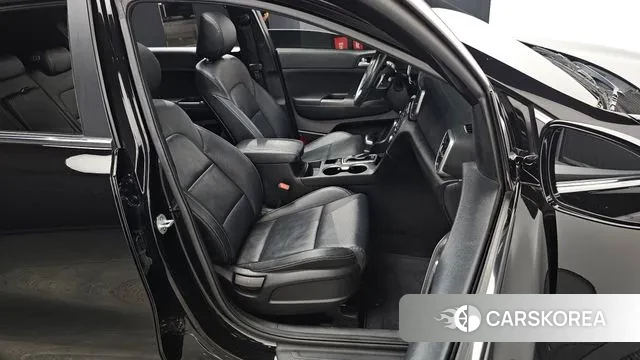 Kia Sportage The Bold 2018 Черный из Кореи, фото 3