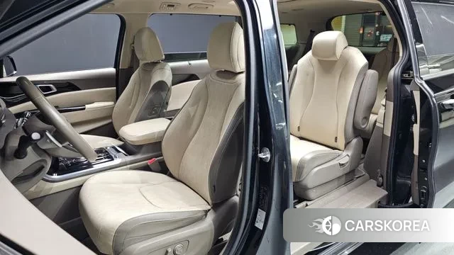 Kia Carnival 4th generation 2021 Черный из Кореи, фото 3