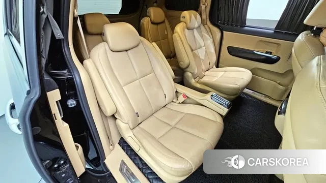 Kia The New Carnival 2018 Черный из Кореи, фото 3