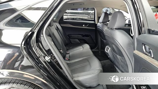 Kia K5 3rd generation 2022 Черный из Кореи, фото 3