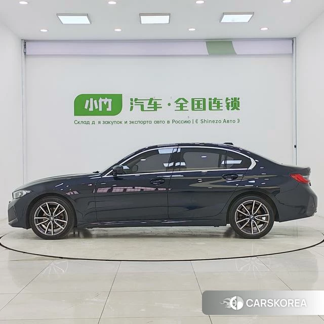 BMW 3 series 2023 Черный из Китая, фото 3
