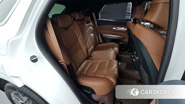 Genesis GV70 2023 Белый из Кореи, фото 3