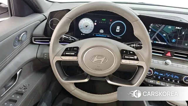 Hyundai The New Avante (CN7) 2023 Белый из Кореи, фото 3