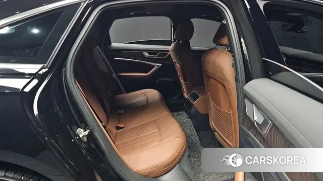 Audi A6 (C8) 2022 Черный из Кореи, фото 3