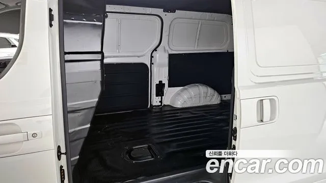 Hyundai The New Grand Starex 2021 Белый из Кореи, фото 3