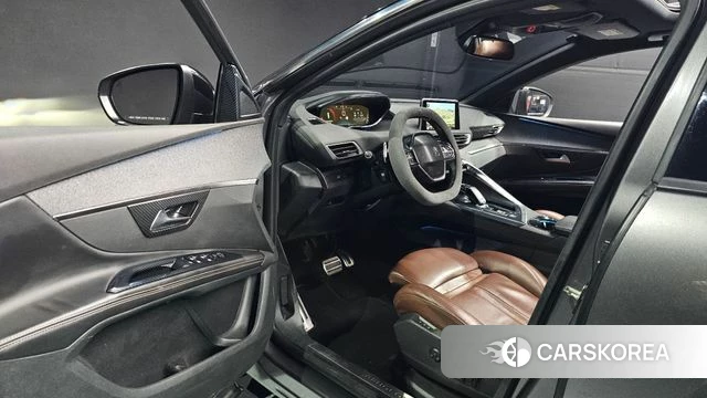 Peugeot 5008 second generation 2019 Серый из Кореи, фото 3