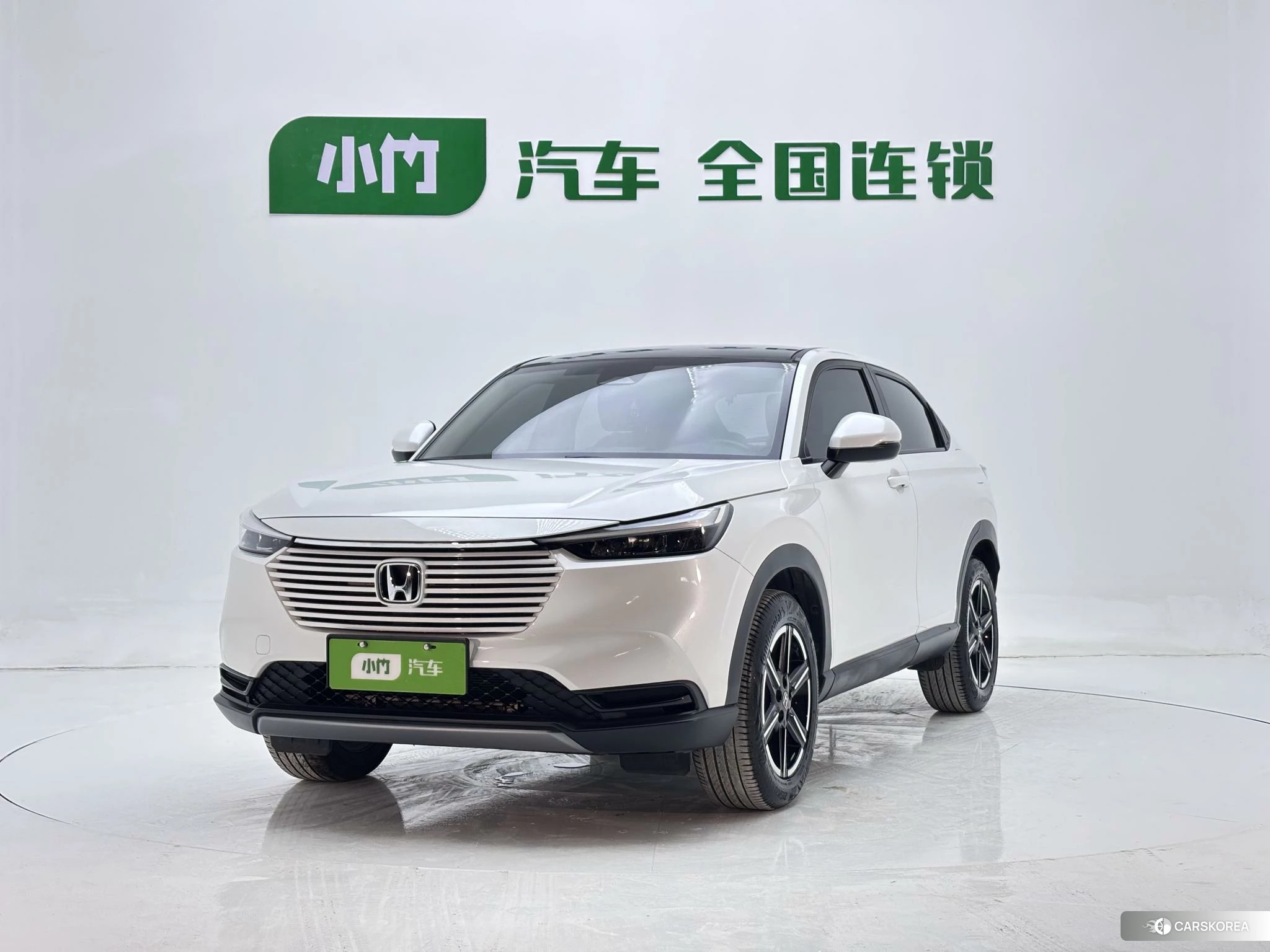 Honda Vezel 2023 Белый из Китая, фото 3