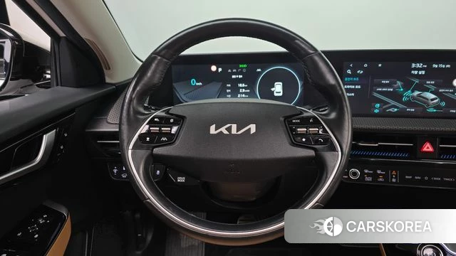 Kia EV6 2022 Белый из Кореи, фото 3