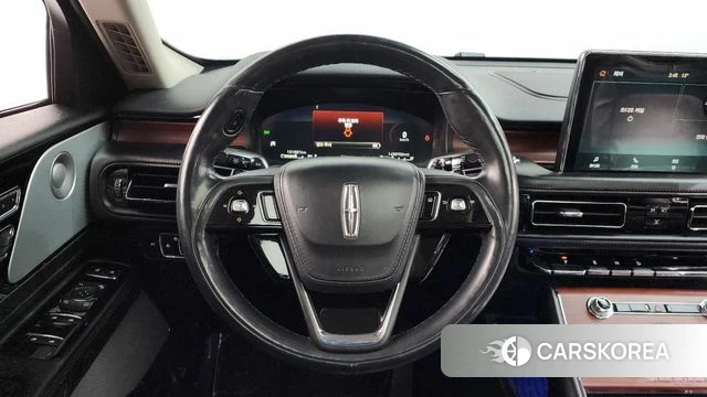 Lincoln Aviator 2nd generation 2021 Черный из Кореи, фото 3