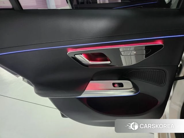 Mercedes-Benz E-Class W214 2025 Белый из Кореи, фото 3