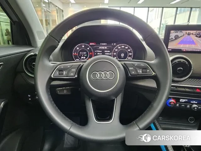 Audi Q2 2023 Белый из Кореи, фото 3