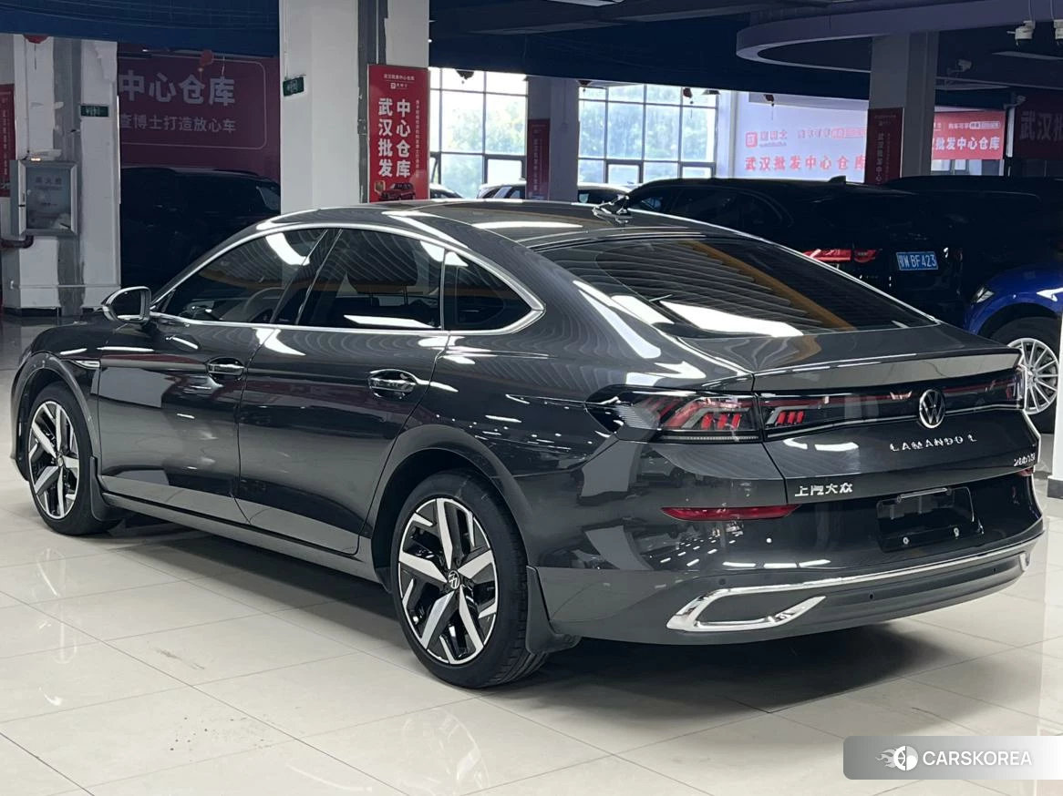 Volkswagen Lingdu 2023 Темно-серый из Китая, фото 3