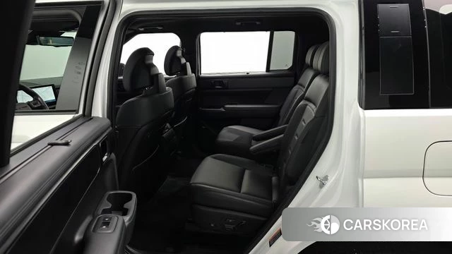 Hyundai Santa Fe (MX5) 2023 Белый из Кореи, фото 3