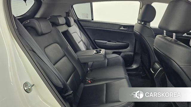 Kia Sportage The Bold 2021 Белый из Кореи, фото 3