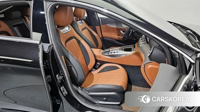 Mercedes-Benz AMG GT 2023 Черный из Кореи, фото 3