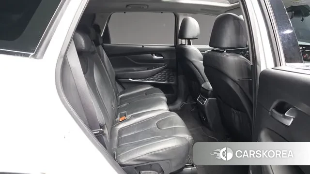 Hyundai The New Santa Fe 2022 Белый из Кореи, фото 3