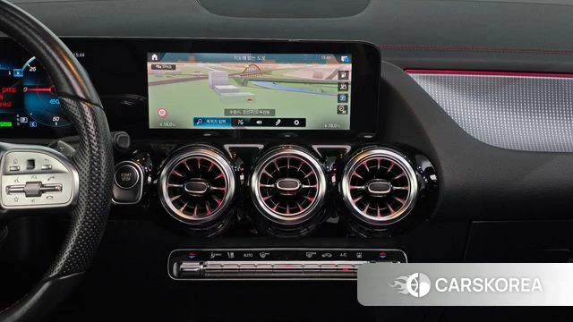 Mercedes-Benz EQA H243 2022 Белый из Кореи, фото 3