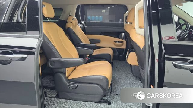 Kia Carnival 4th generation 2023 Черный из Кореи, фото 3