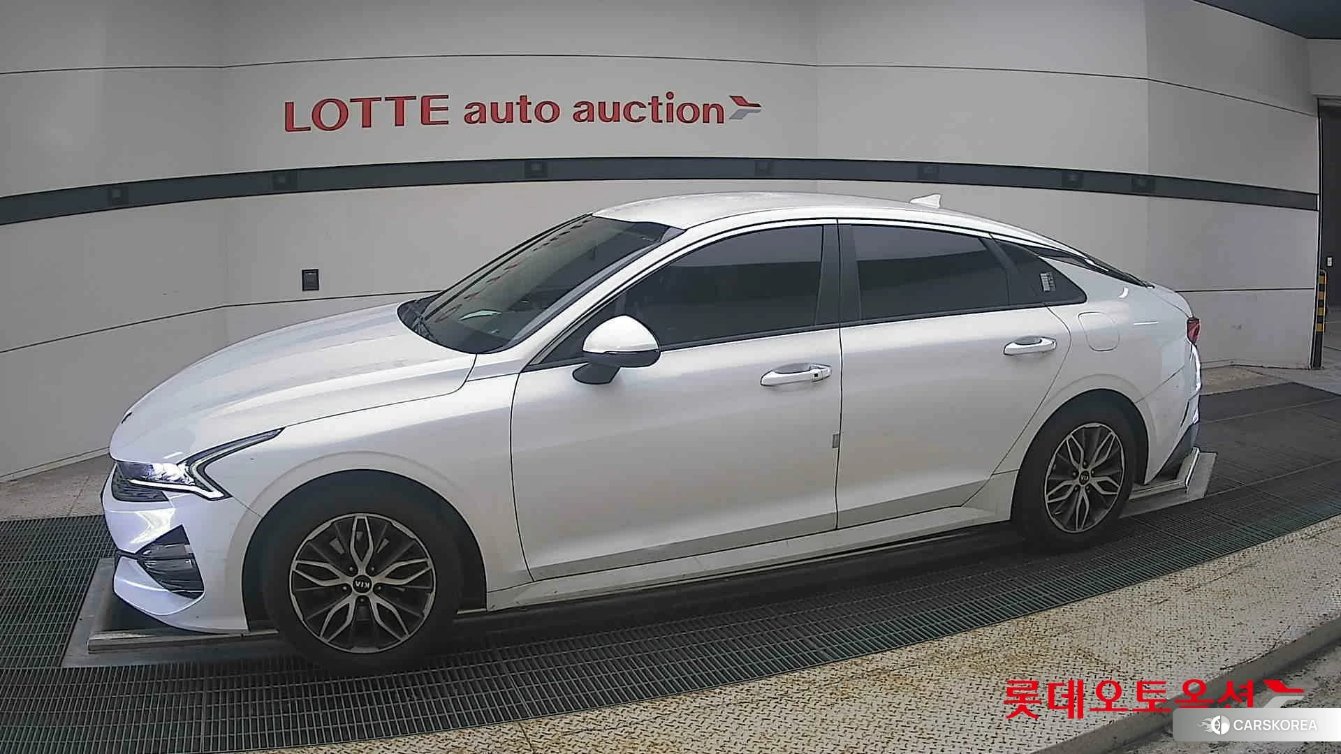 Kia K5 2021 Snow White Pearl (optional) из Кореи, фото 3