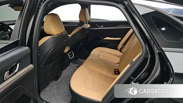 Kia K5 Hybrid 3rd Generation 2023 Черный из Кореи, фото 3