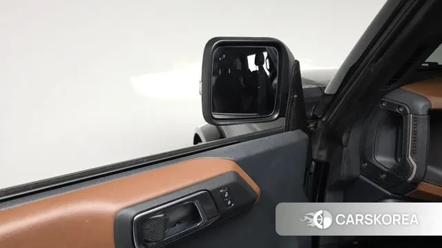 Ford Bronco 6th Generation 2024 Черный из Кореи, фото 3