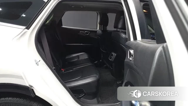 Kia Sportage 5th Generation Hybrid 2022 Белый из Кореи, фото 3