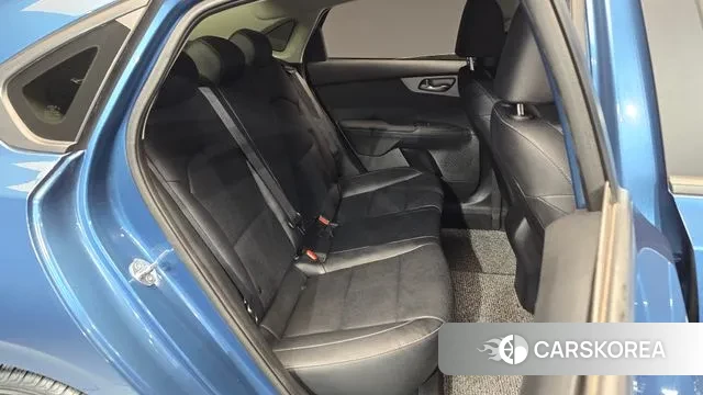 Kia The New K3 2nd generation 2022 Синий из Кореи, фото 3