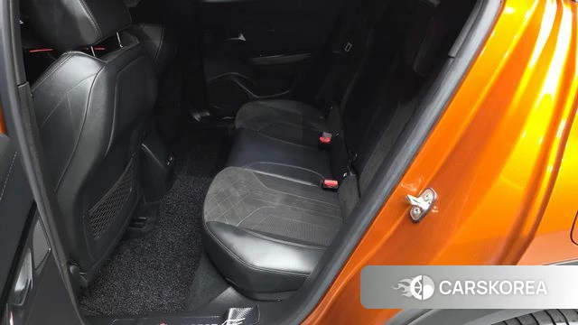 Peugeot 2008 Second generation 2021 Оранжевый из Кореи, фото 3