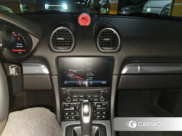 Porsche 718 Boxster 2023 Зеленый из Кореи, фото 3