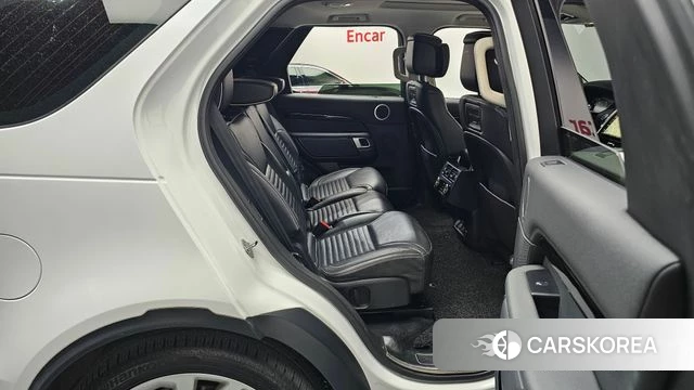 Land Rover Discovery 5 2021 Белый из Кореи, фото 3