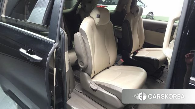 Kia Carnival 4th generation 2020 Черный из Кореи, фото 3