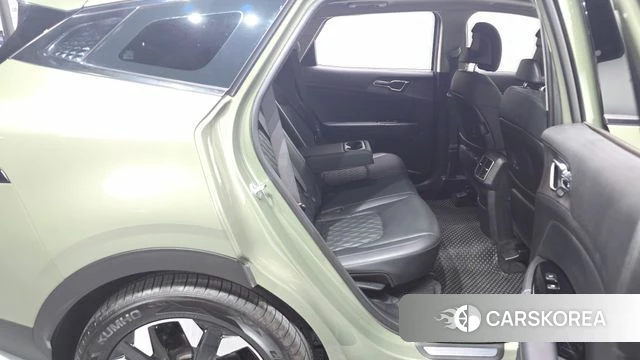 Kia Sportage 5th Generation 2023 Светло-зеленый из Кореи, фото 3