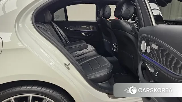 Mercedes-Benz E-Class W213 2020 Белый из Кореи, фото 3