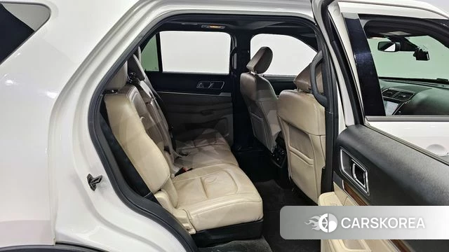 Ford Explorer 2018 Белый из Кореи, фото 3