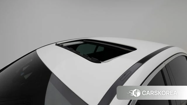 Mercedes-Benz E-Class W213 2023 Белый из Кореи, фото 3