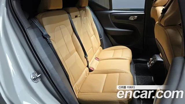 Volvo XC40 id 2906656 из Кореи 3