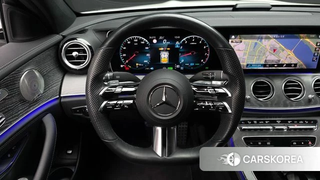 Mercedes-Benz E-Class W213 2022 Белый из Кореи, фото 3
