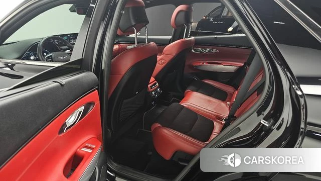 Genesis GV70 2021 Черный из Кореи, фото 3