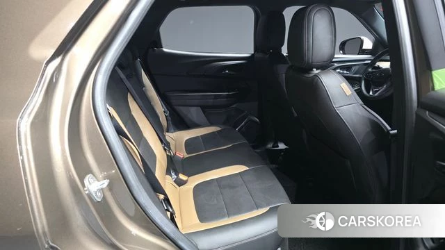 Chevrolet (GM Daewoo) Trailblazer 2022 Коричневый из Кореи, фото 3
