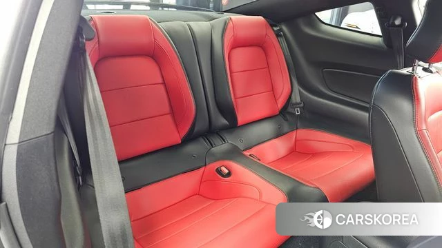Ford Mustang 2021 Черный из Кореи, фото 3
