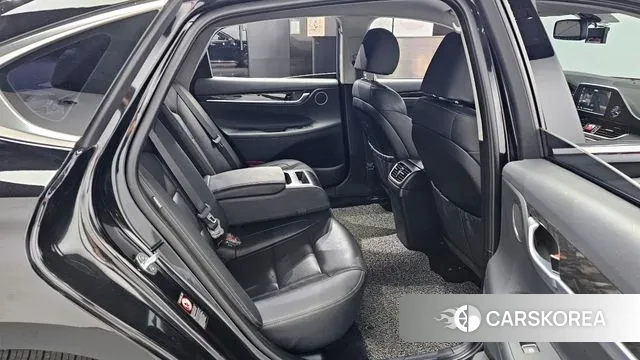 Hyundai Grandeur IG Hybrid 2018 Черный из Кореи, фото 3