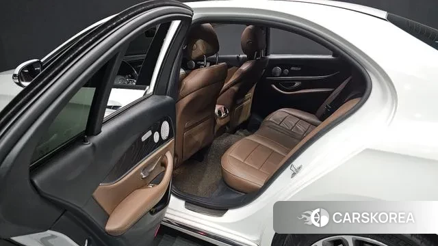 Mercedes-Benz E-Class W213 2019 Белый из Кореи, фото 3