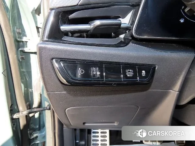 Kia Di Ol Nu Niro 2022 Зеленый из Кореи, фото 3