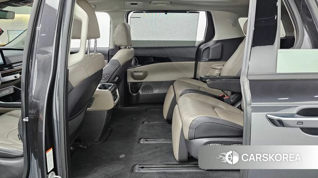 Kia The New Carnival 4th Generation 2023 Серый из Кореи, фото 3