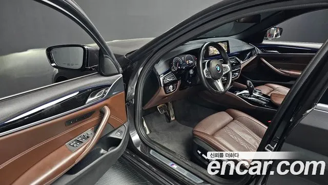 BMW 5 Series (G30) id 2717826 из Кореи 3