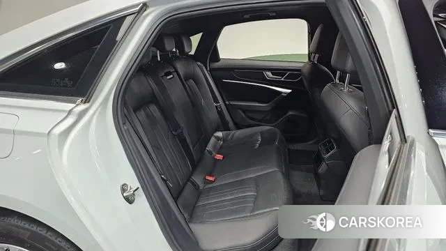 Audi A6 (C8) 2020 Белый из Кореи, фото 3