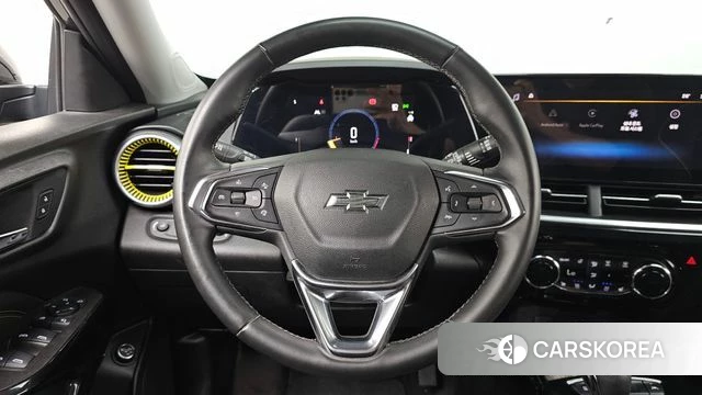 Chevrolet (GM Daewoo) Trax Crossover 2023 Черный из Кореи, фото 3