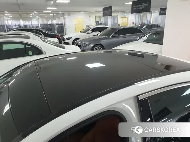 Mercedes-Benz C-Class W206 2022 Белый из Кореи, фото 3